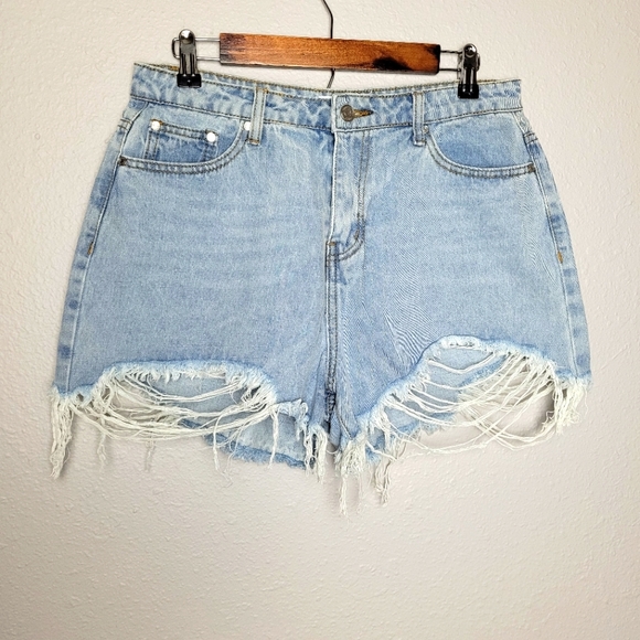 Missguided Pants - Missguided Extreme Rip Hem High Waist Shorts 10